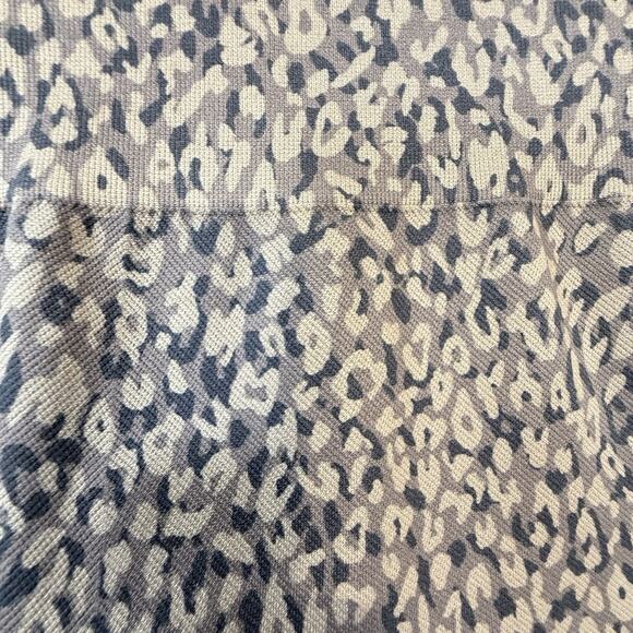 Spanx Look At Me Now Seamless Leggings Leopard Animal Print SIZE SMALL Womens - Picture 8 of 9